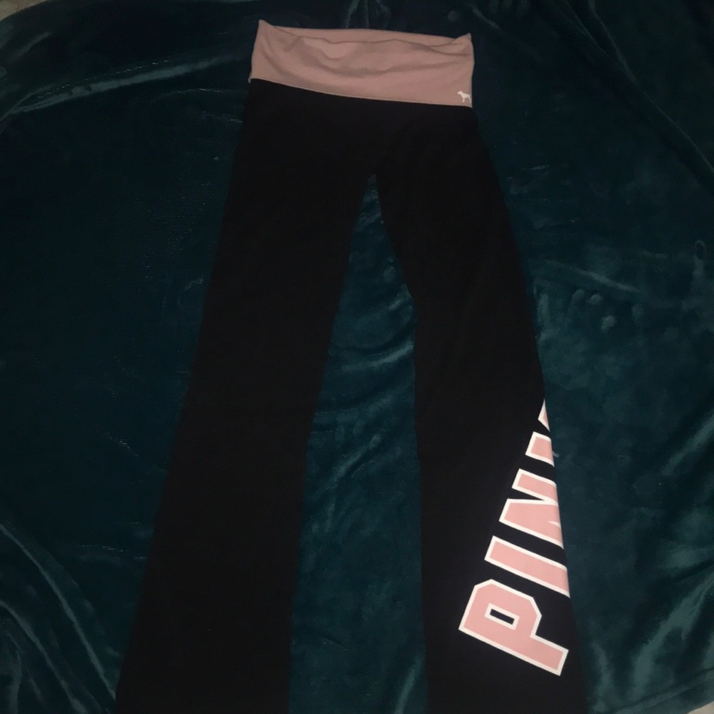 Vs pink yoga